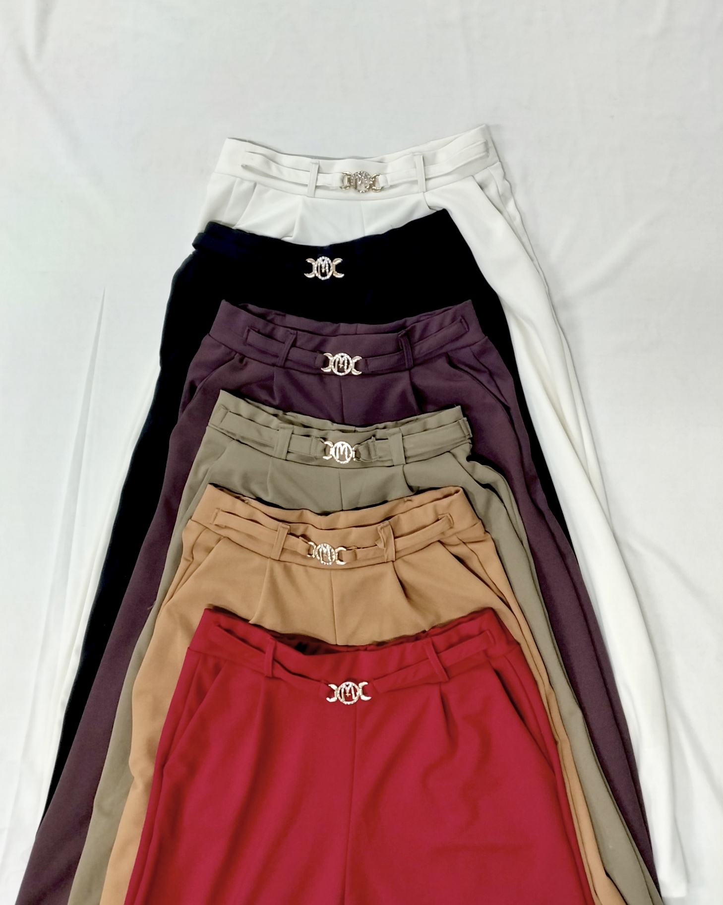 বকলেজ প্যান্ট